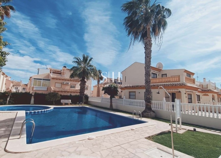 Перепродажа - Casa - Orihuela Costa - Costa Blanca