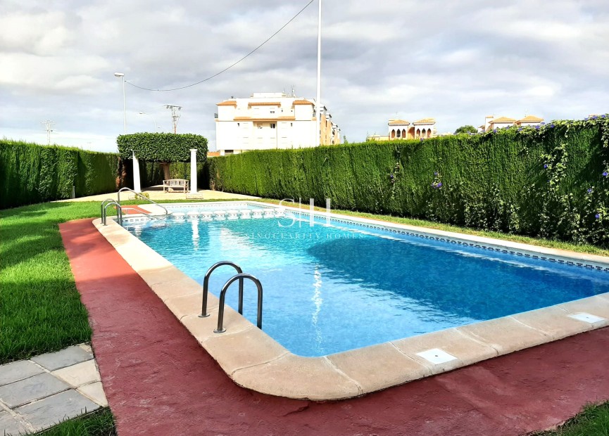Перепродажа - Casa - Orihuela Costa - Costa Blanca