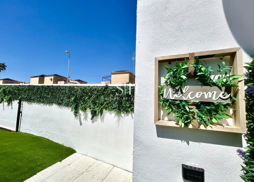 Перепродажа - Casa - Orihuela Costa - Costa Blanca