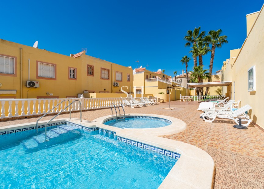Перепродажа - Casa - Orihuela Costa - Costa Blanca