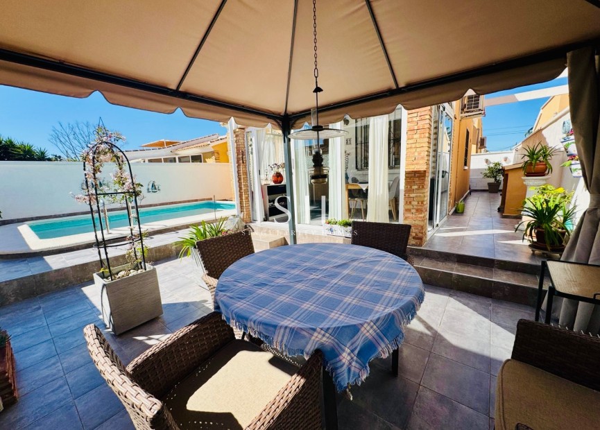 Перепродажа - Casa - Orihuela Costa - La Florida