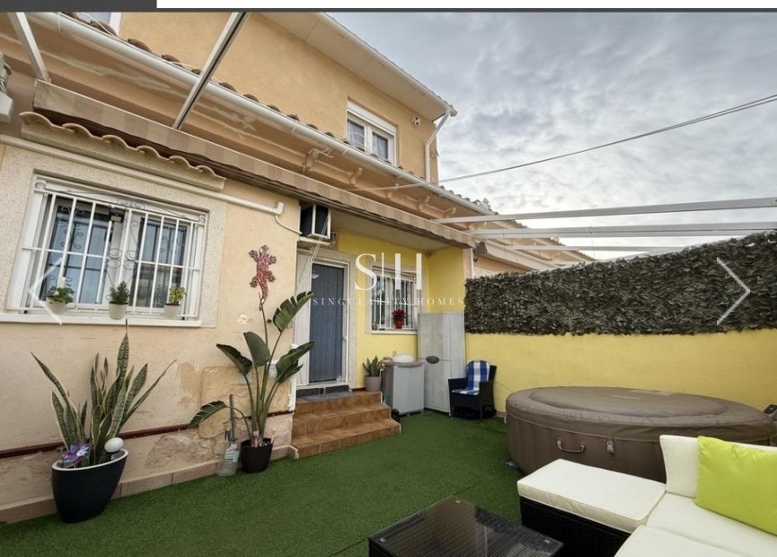 Перепродажа - Casa - Orihuela Costa - La Florida