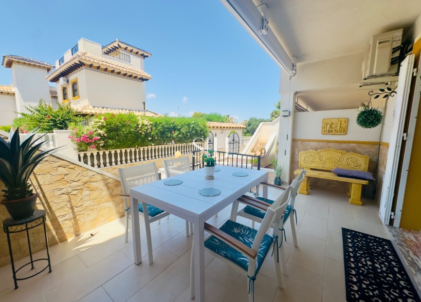 Перепродажа - Casa - Orihuela Costa - La Regia