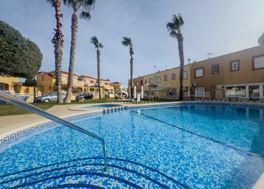 Перепродажа - Casa - Orihuela Costa - La Regia