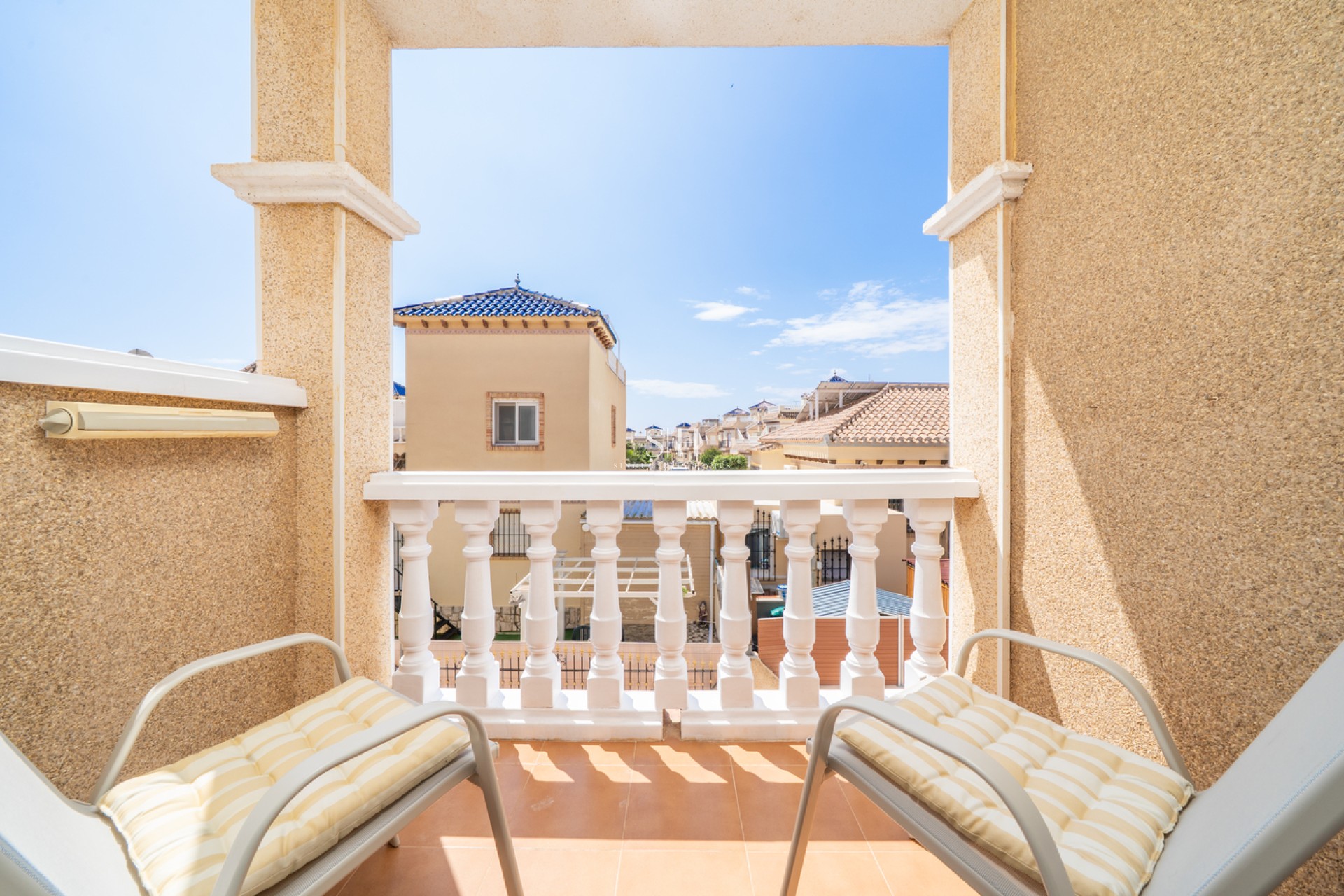 Перепродажа - Casa - Orihuela Costa - Los Almendros - La Florida