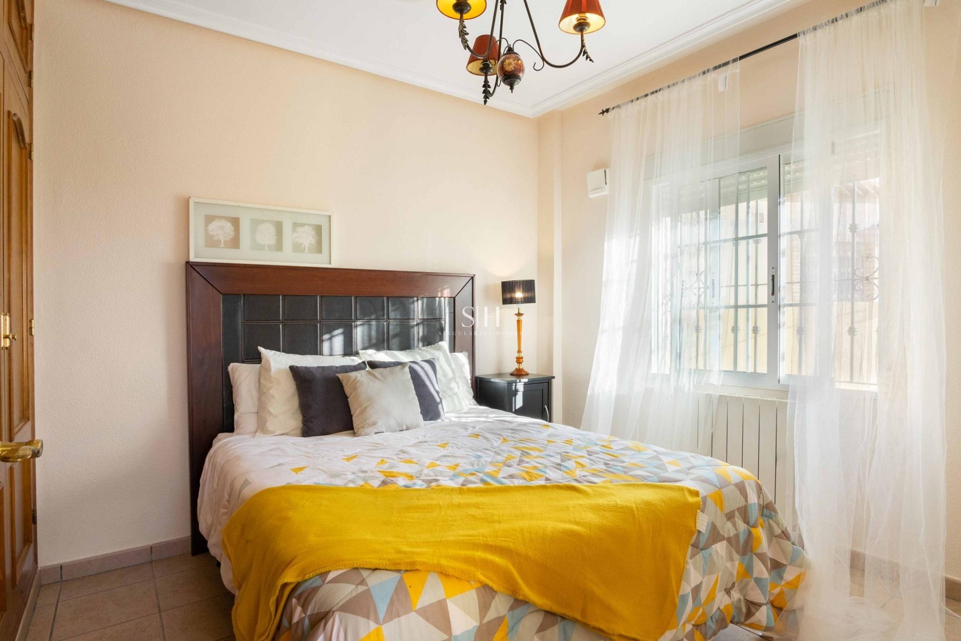 Перепродажа - Casa - Orihuela Costa - Los Almendros-La Florida