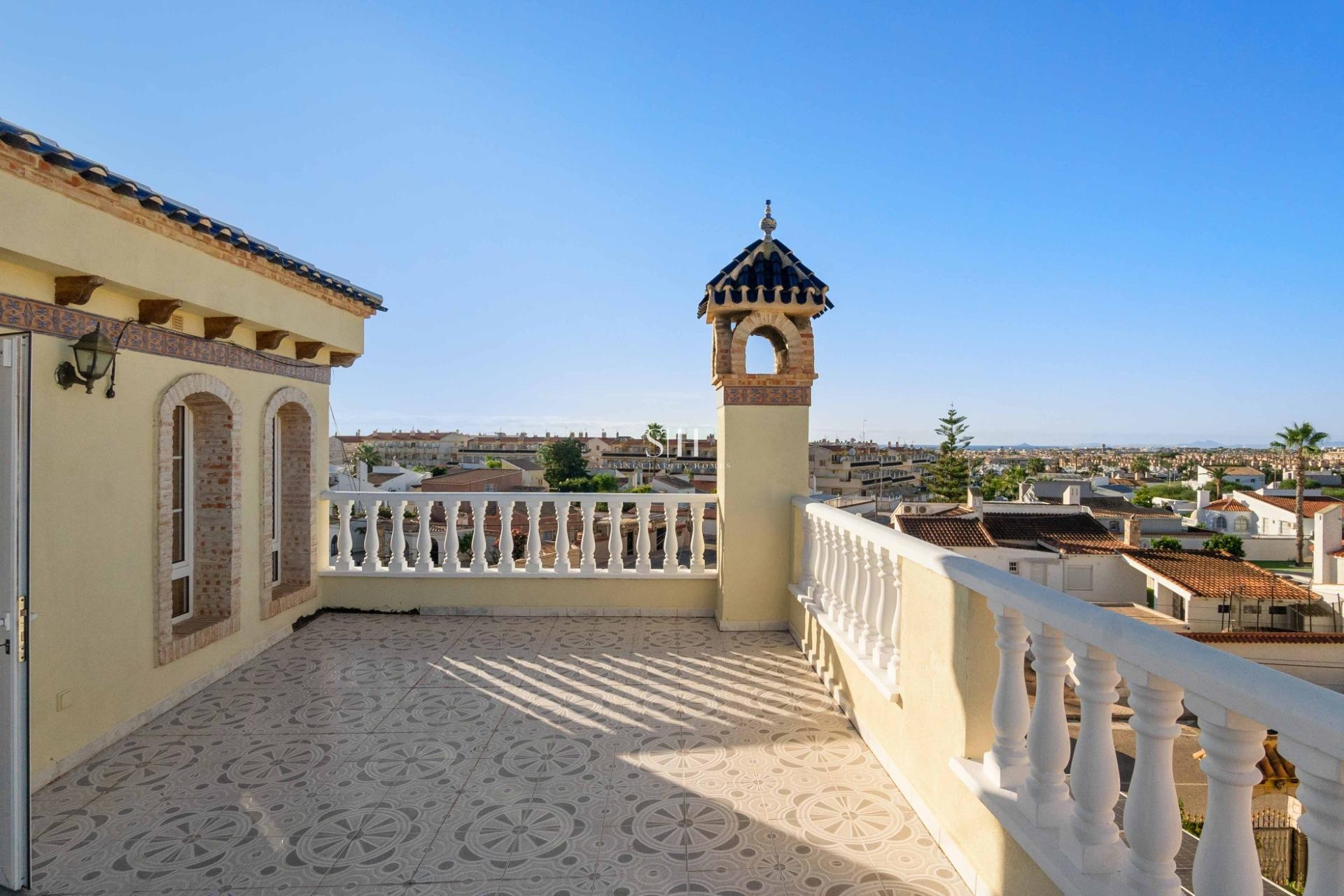 Перепродажа - Casa - Orihuela Costa - Los Almendros-La Florida