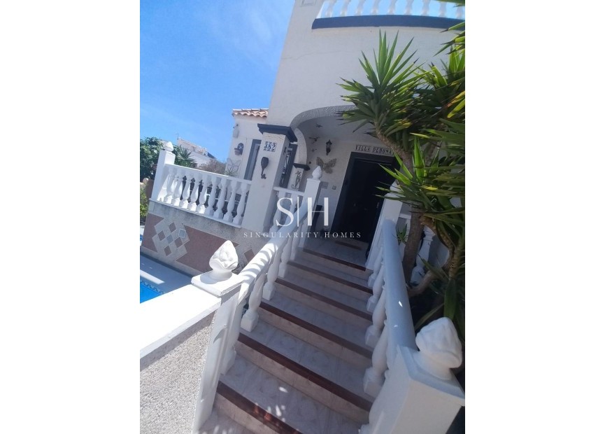 Перепродажа - Casa - Orihuela Costa - Los Almendros-la Florida