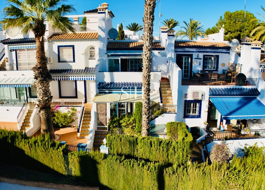 Перепродажа - Casa - Orihuela Costa - Los Dolses