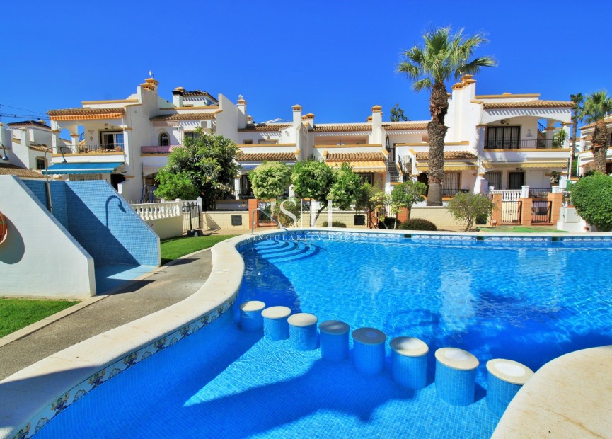Перепродажа - Casa - Orihuela Costa - Los Dolses