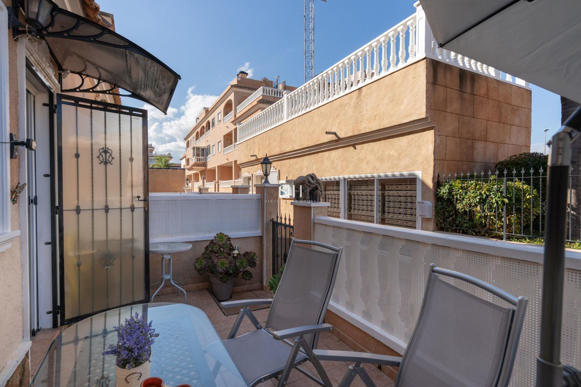 Перепродажа - Casa - Orihuela Costa - Los Dolses