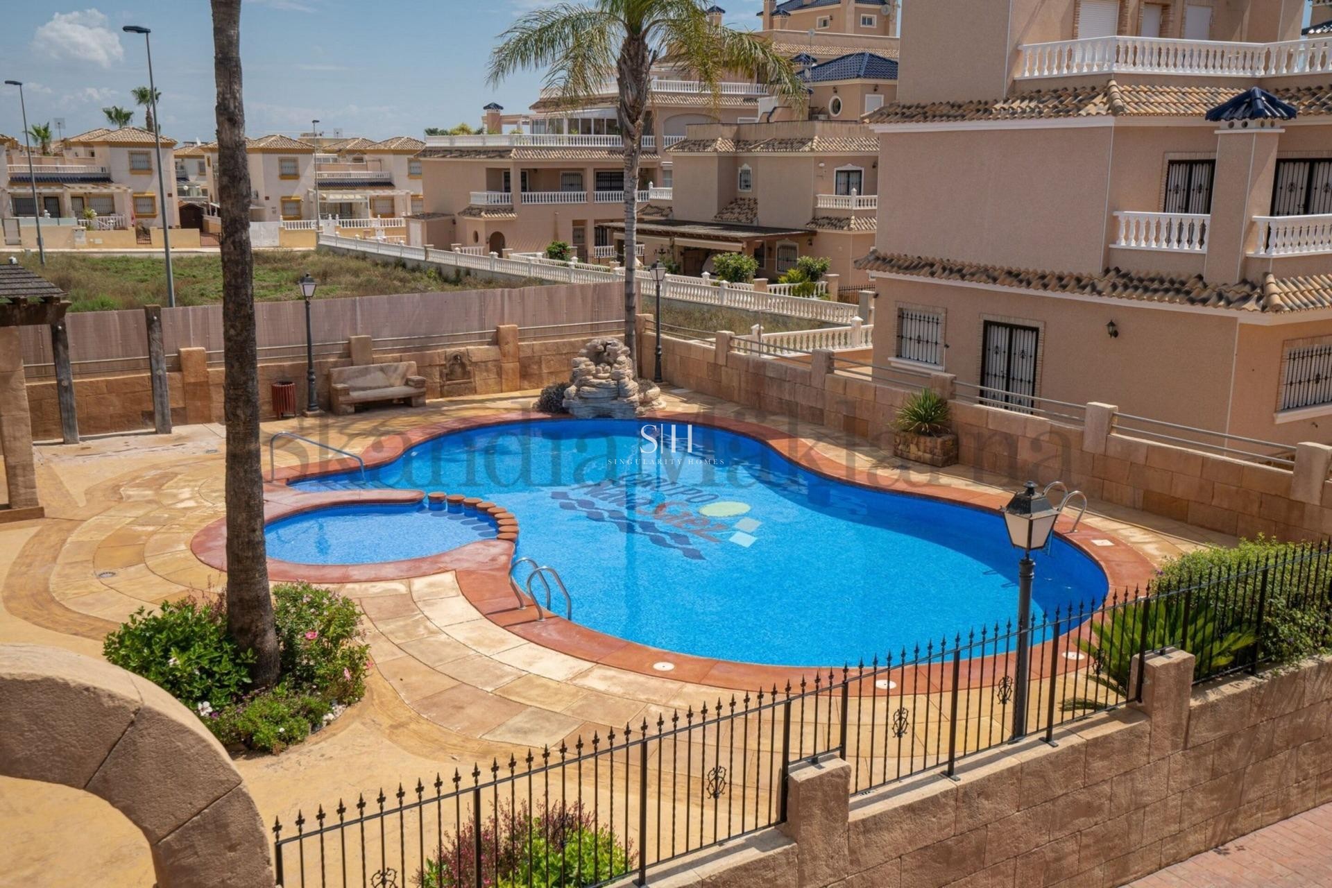 Перепродажа - Casa - Orihuela Costa - Los Dolses