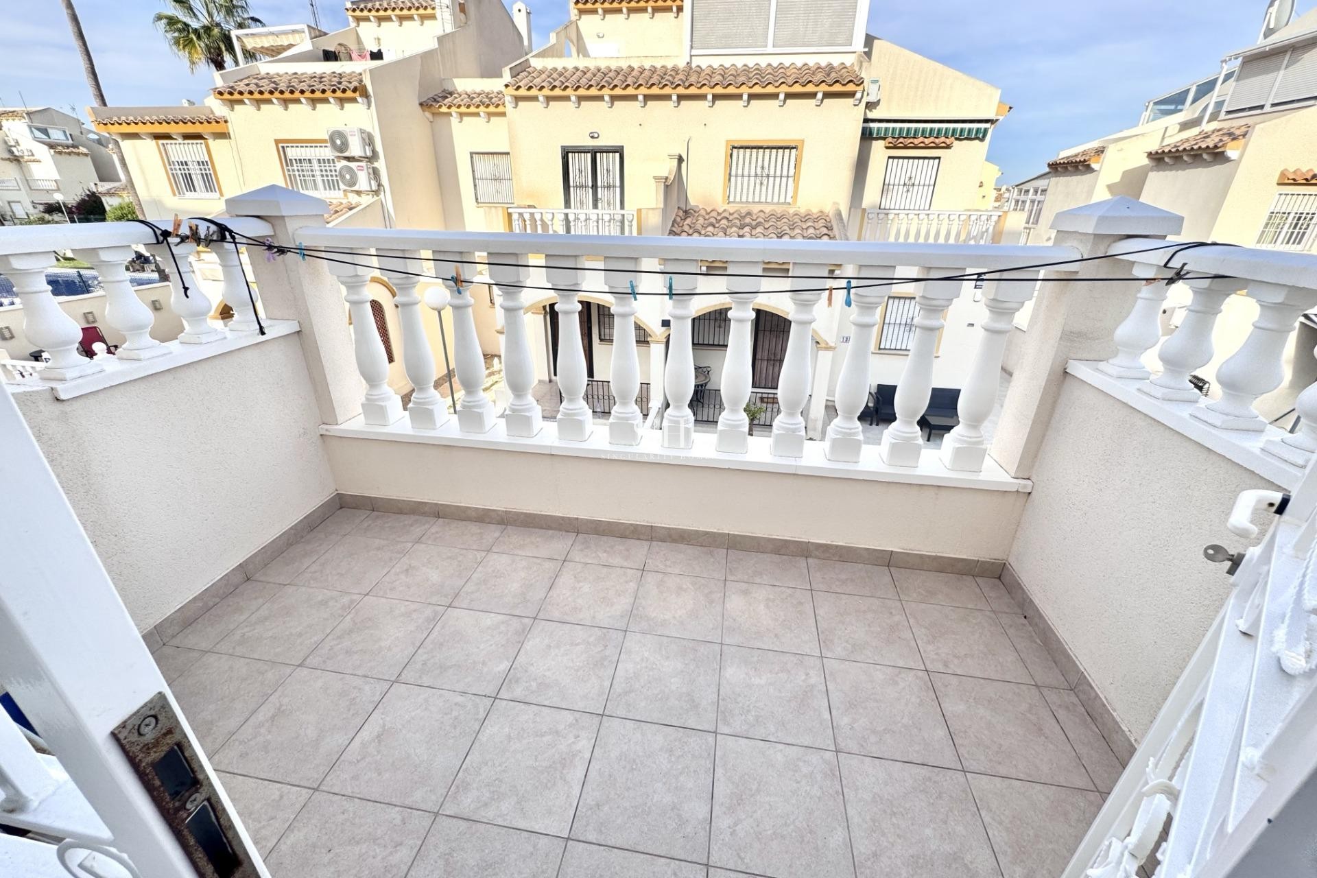 Перепродажа - Casa - Orihuela Costa - Playa Flamenca