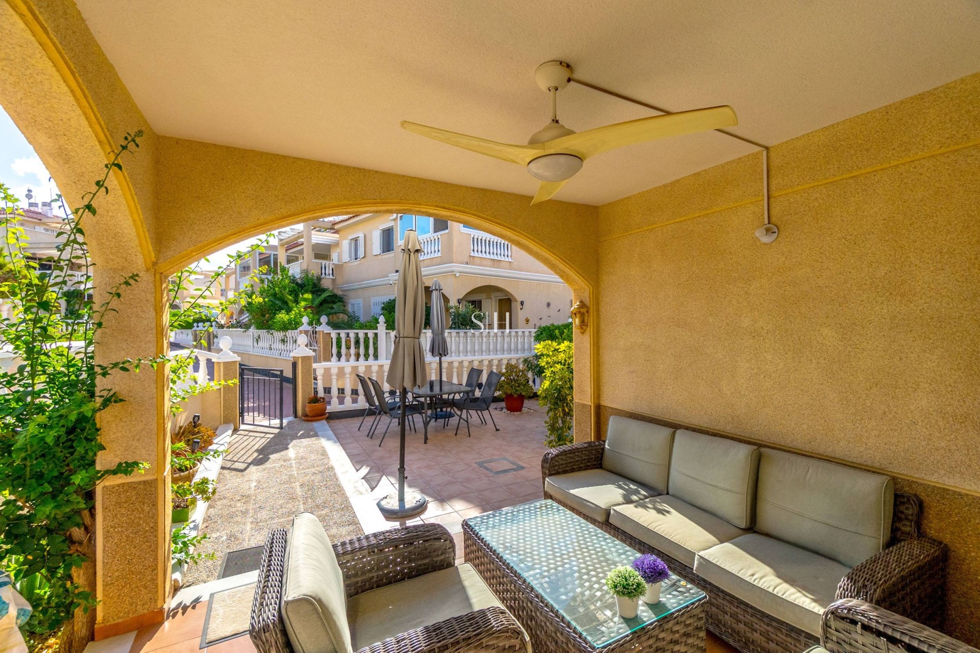 Перепродажа - Casa - Orihuela Costa - Playa Flamenca