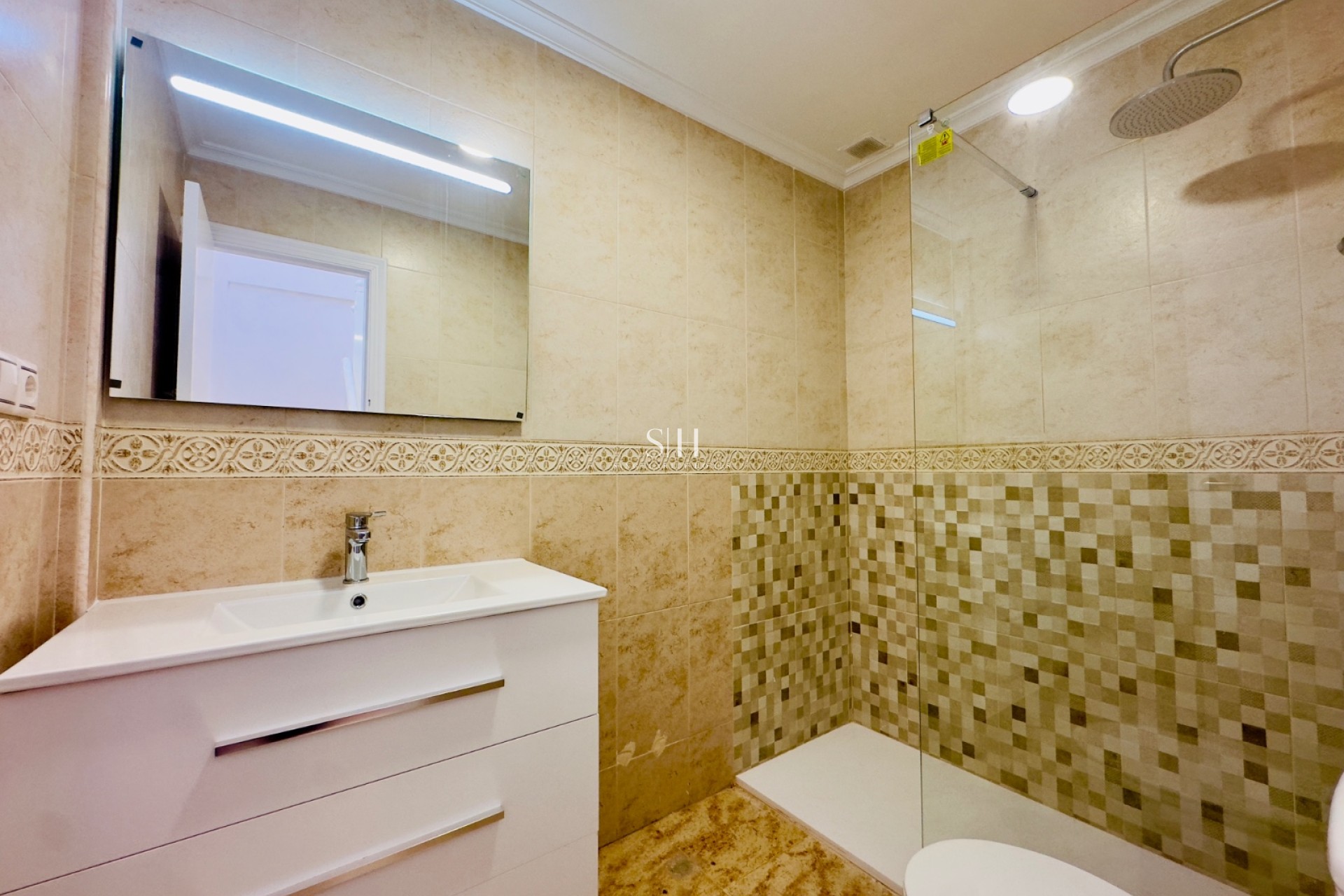 Перепродажа - Casa - Orihuela Costa - VILLAMARTIN / LOS DOLSES / EL BARRANCO