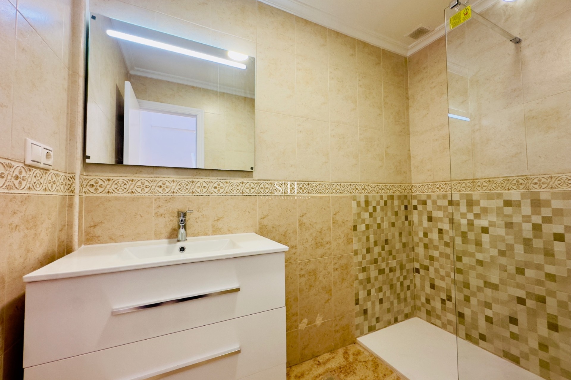 Перепродажа - Casa - Orihuela Costa - VILLAMARTIN / LOS DOLSES / EL BARRANCO