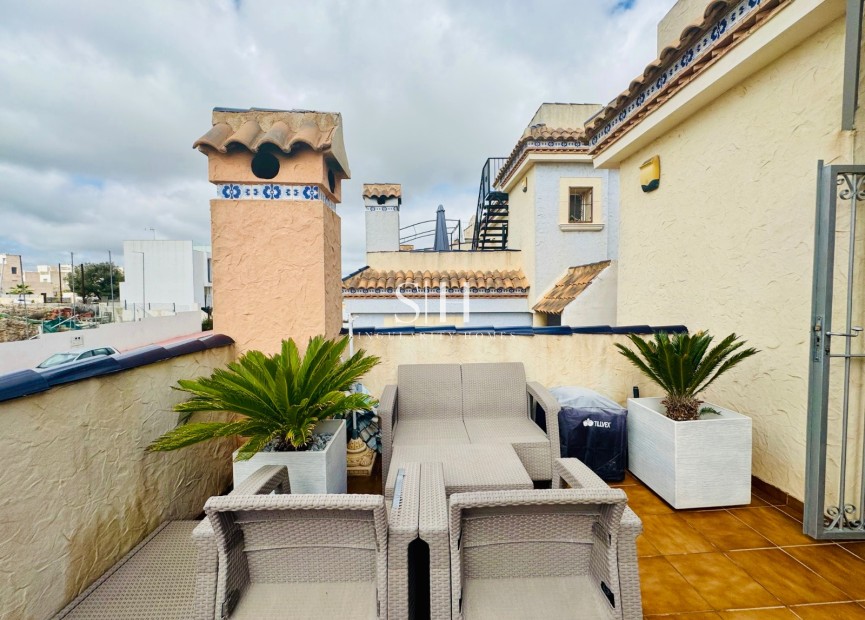Перепродажа - Casa - Orihuela Costa - Villamartín