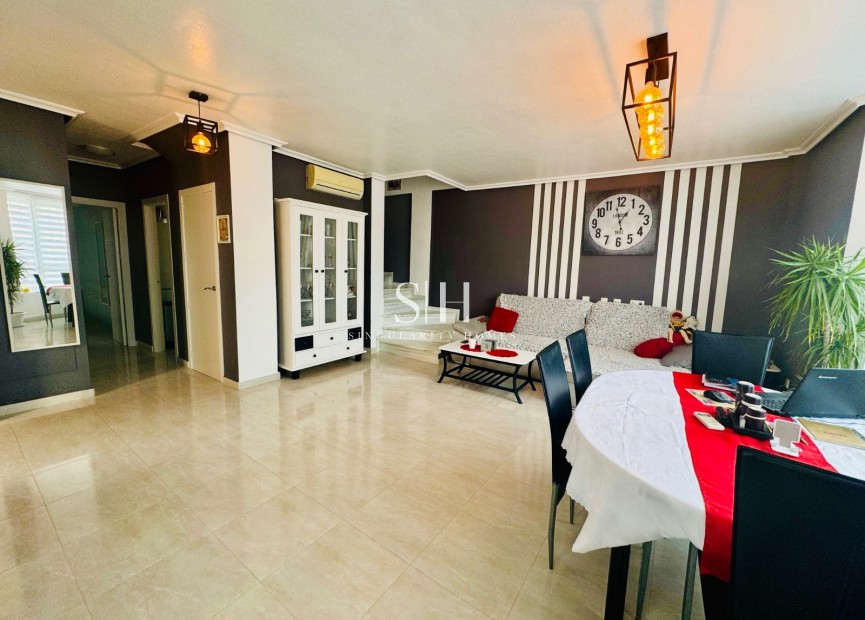 Перепродажа - Casa - Orihuela Costa - Villamartín