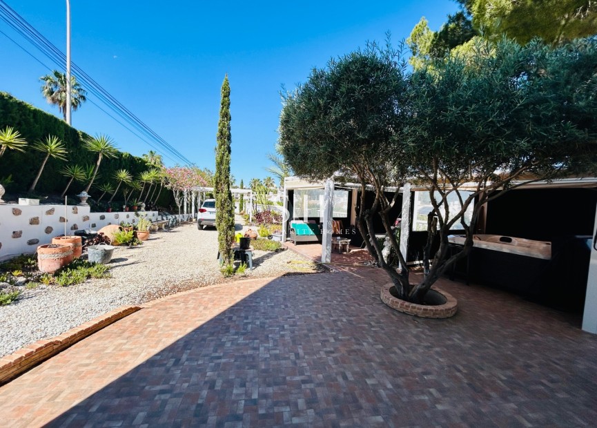 Перепродажа - Casa - Orihuela Costa - Villamartin