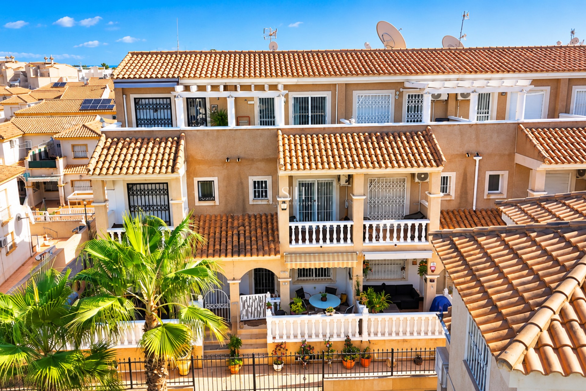 Перепродажа - Casa - Orihuela Costa