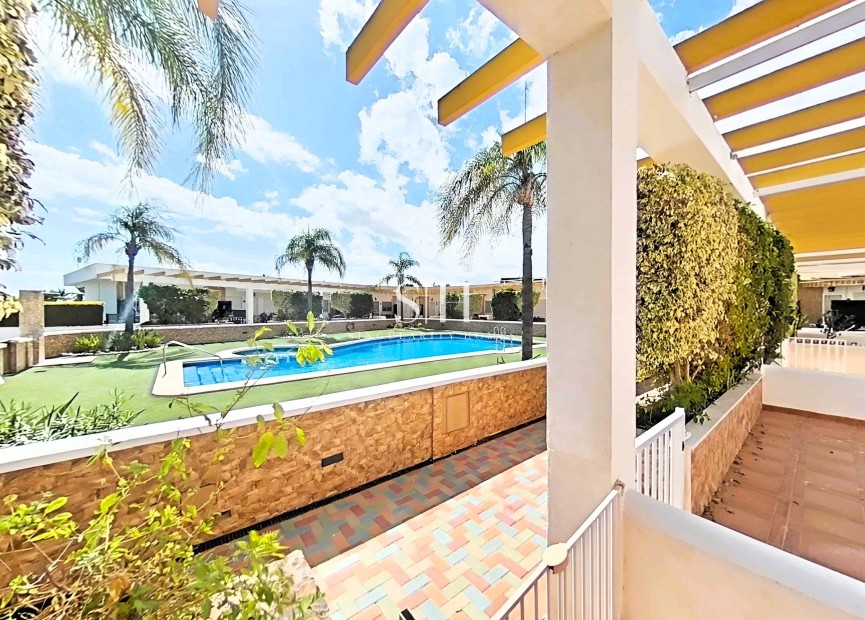 Перепродажа - Casa - Pilar de la Horadada - Mil Palmeras