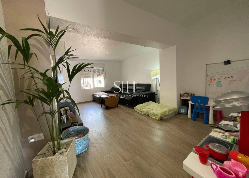 Перепродажа - Casa - Pilar de la Horadada - Zona Pueblo