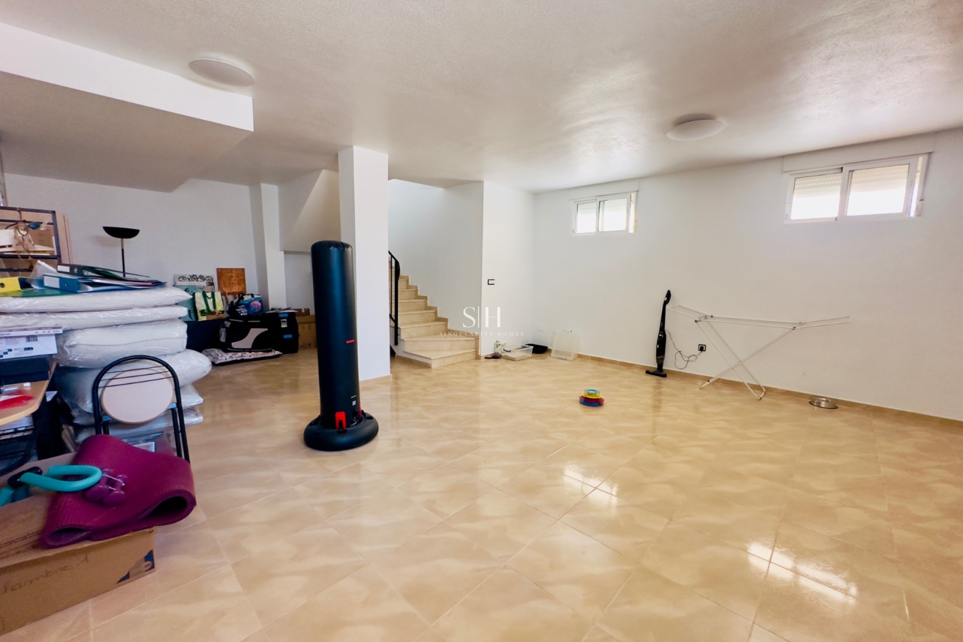 Перепродажа - Casa - San Miguel de Salinas - Ciudad de las comunicaciones