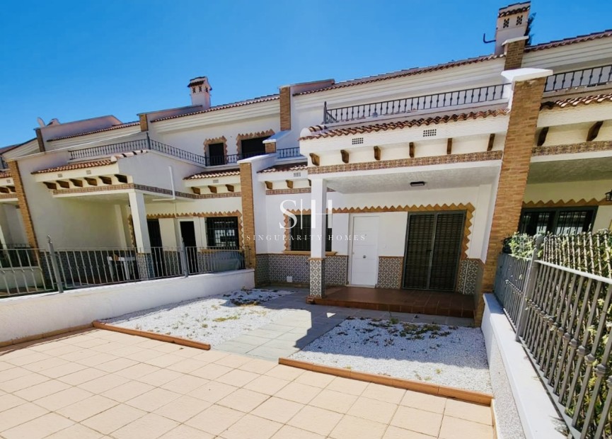 Перепродажа - Casa - San Miguel de Salinas - Inland