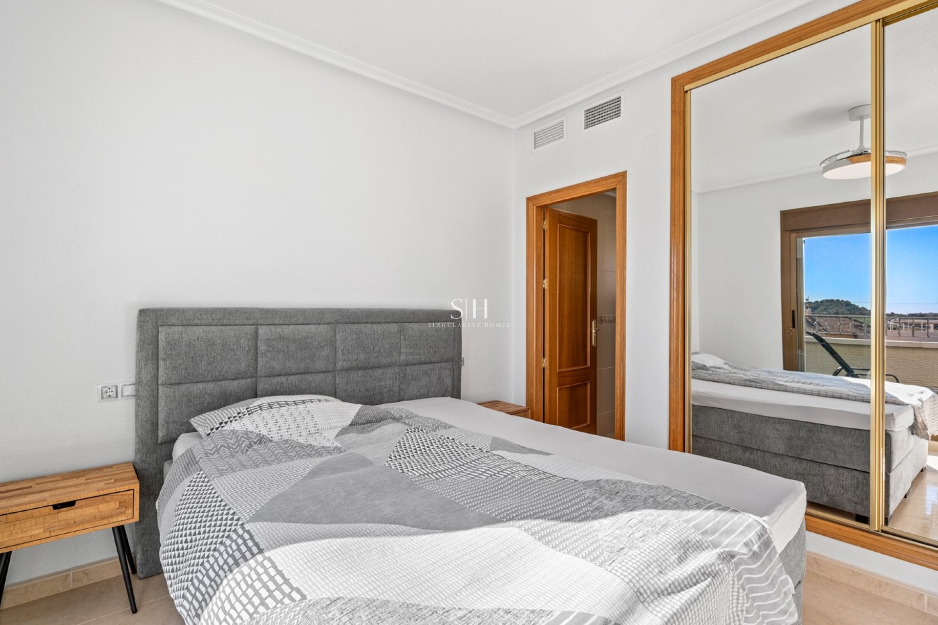 Перепродажа - Casa - San Miguel de Salinas - Inland