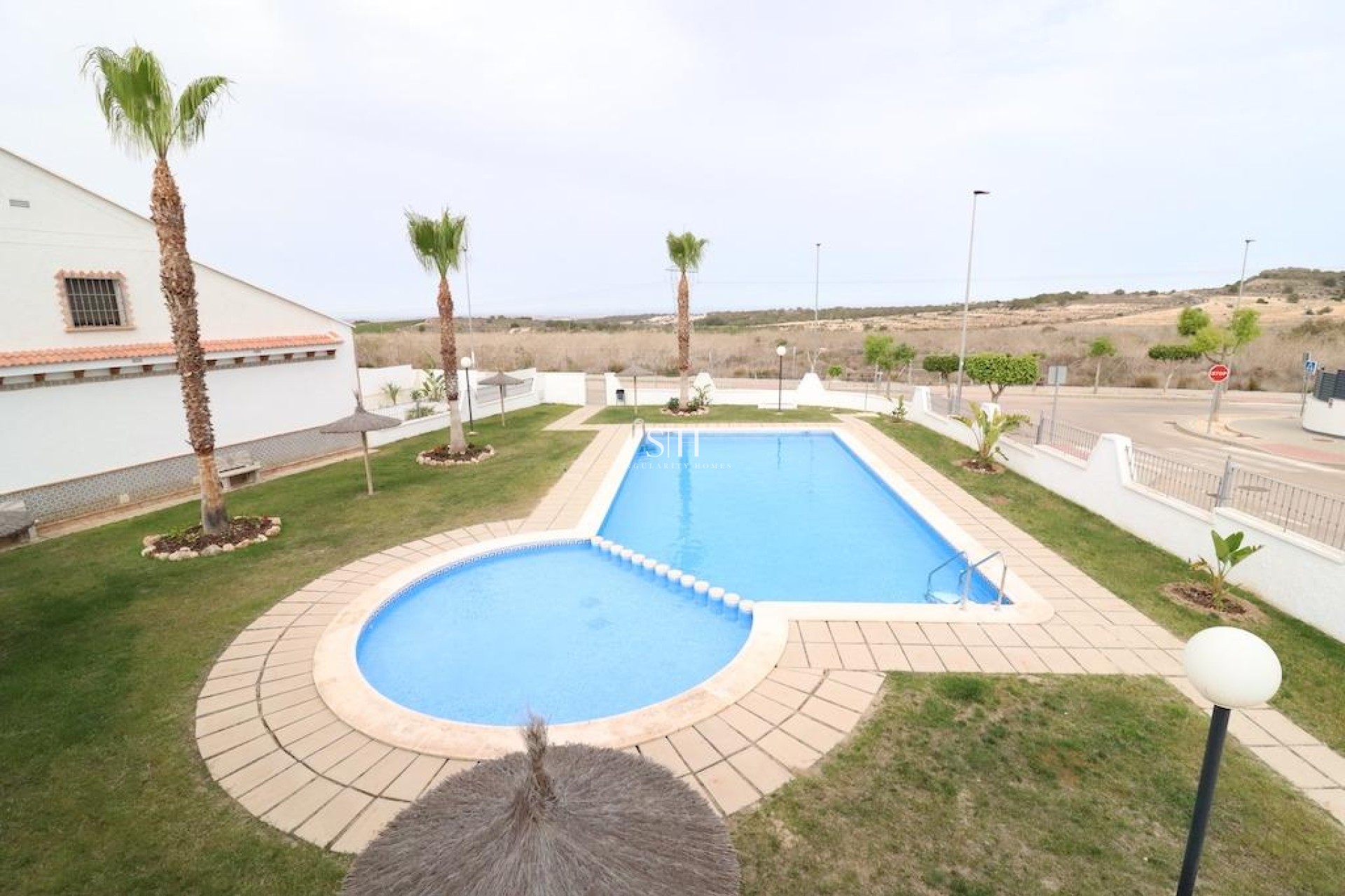 Перепродажа - Casa - San Miguel de Salinas - Inland