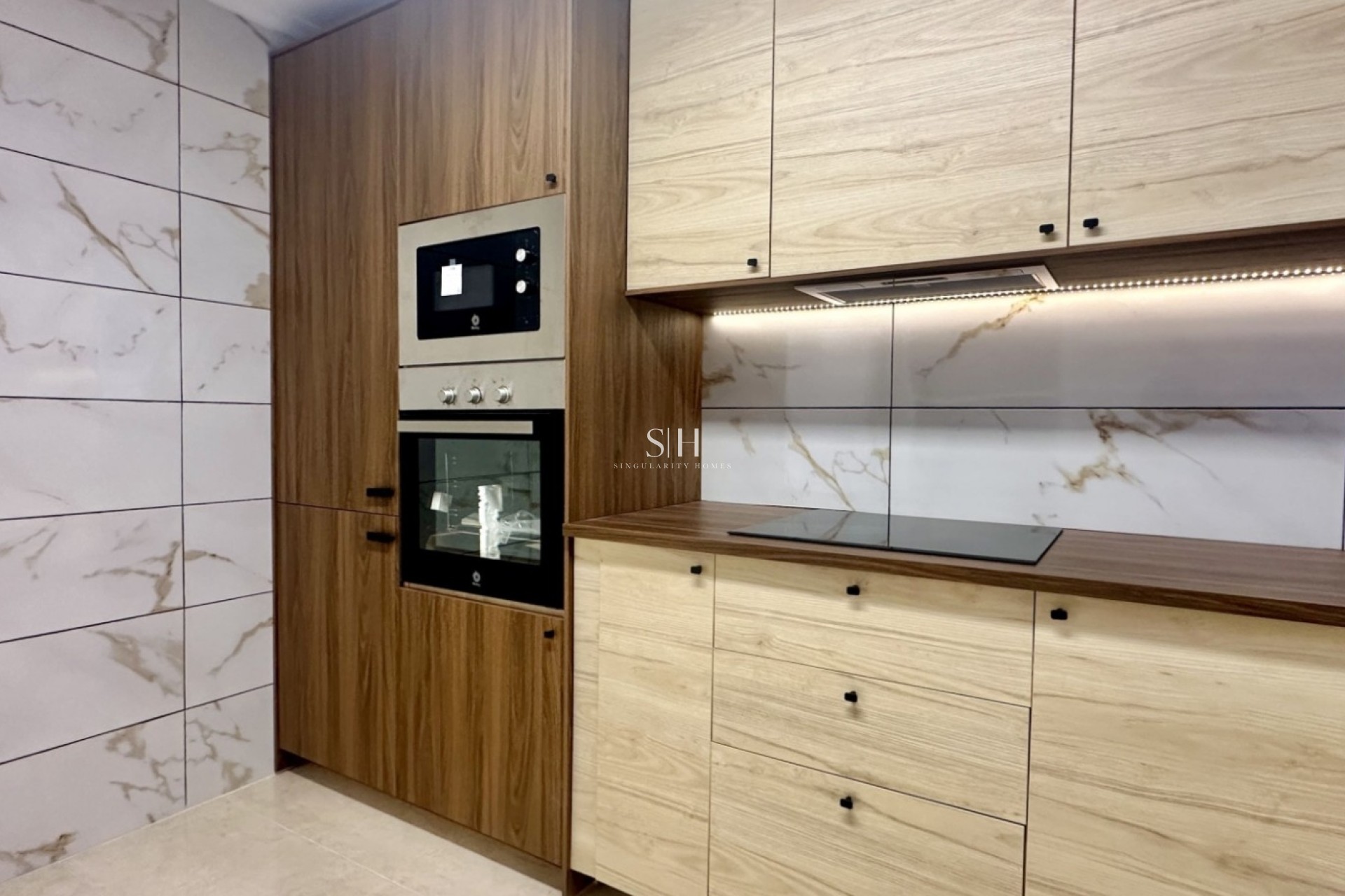 Перепродажа - Casa - San Miguel de Salinas