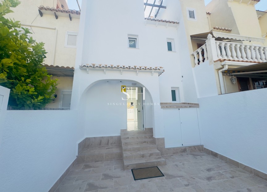 Перепродажа - Casa - Torrevieja - Los Balcones