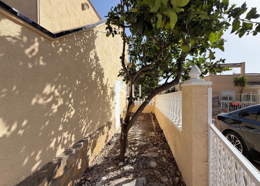 Перепродажа - Casa - Torrevieja - Miramar - Torre Del Moro