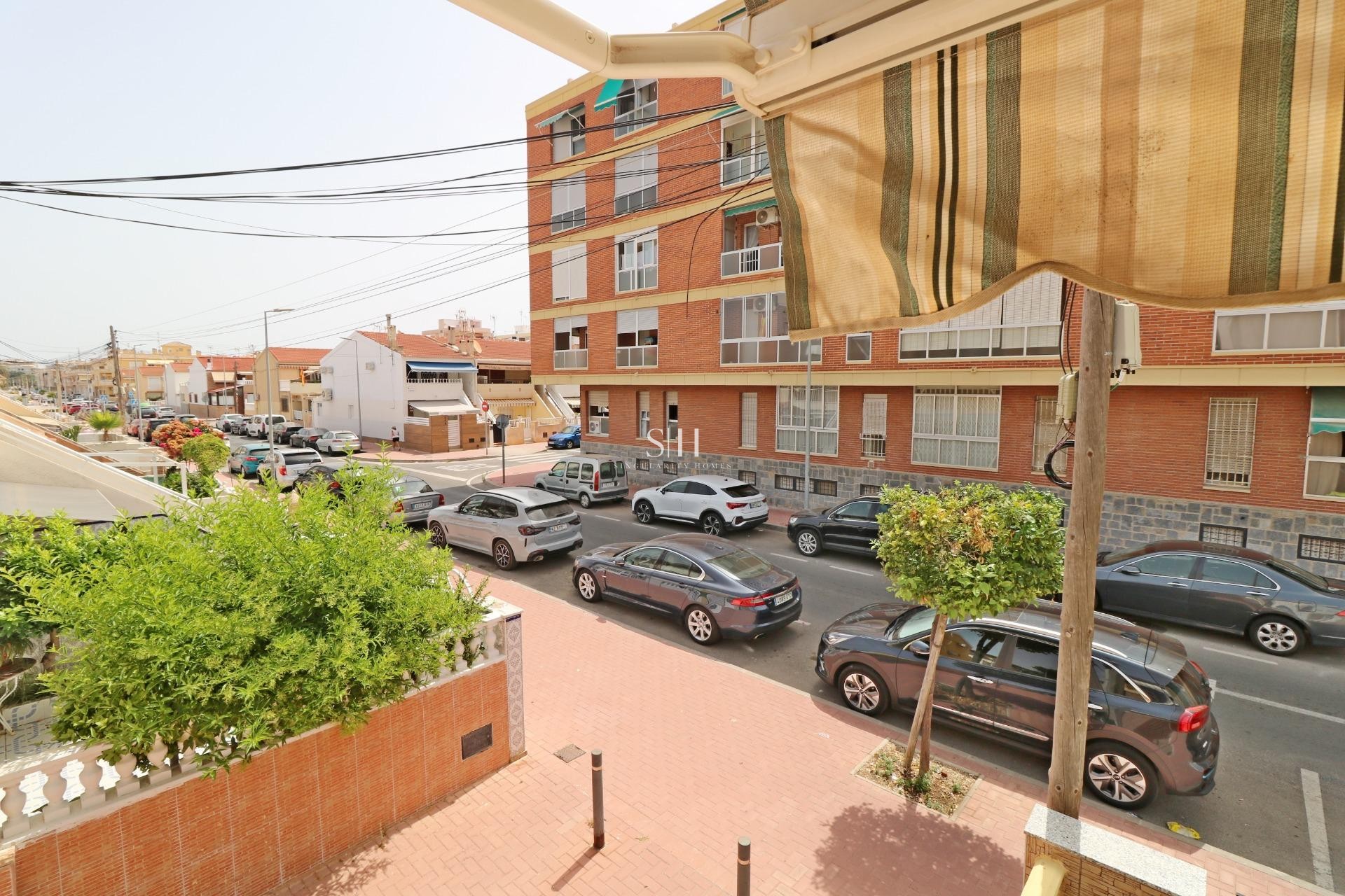 Перепродажа - Casa - Torrevieja - Playa De Los Naufragos