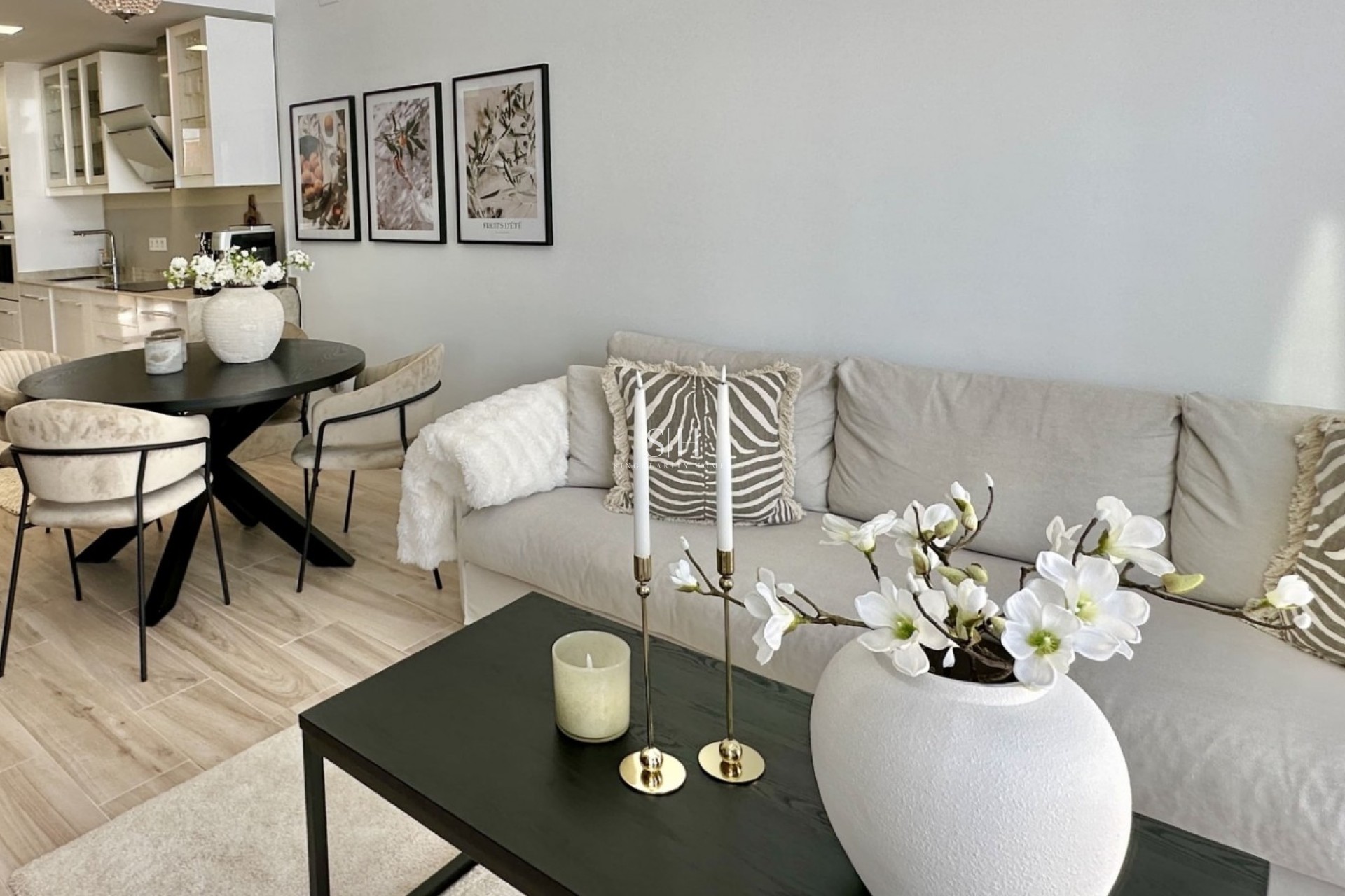 Перепродажа - Detached Villa - Orihuela Costa - Lomas de Cabo Roig