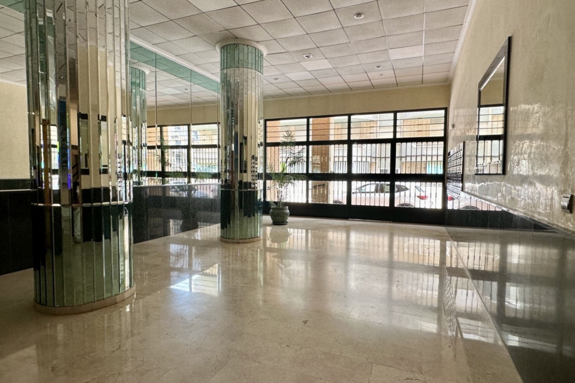 Перепродажа - Квартира / квартира - Guardamar del Segura