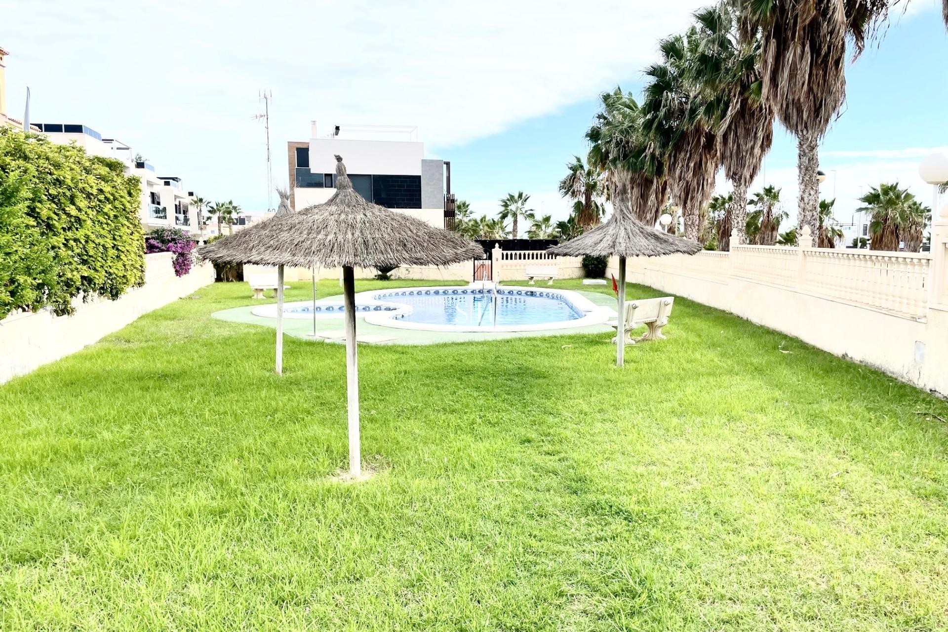 Перепродажа - Квартира / квартира - Orihuela Costa - Campoamor