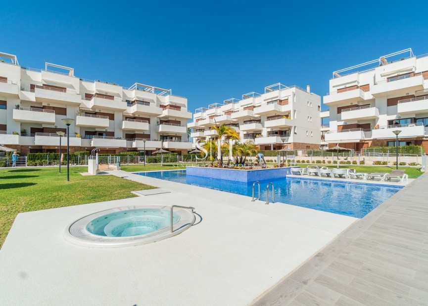 Перепродажа - Квартира / квартира - Orihuela Costa - Dehesa de campoamor