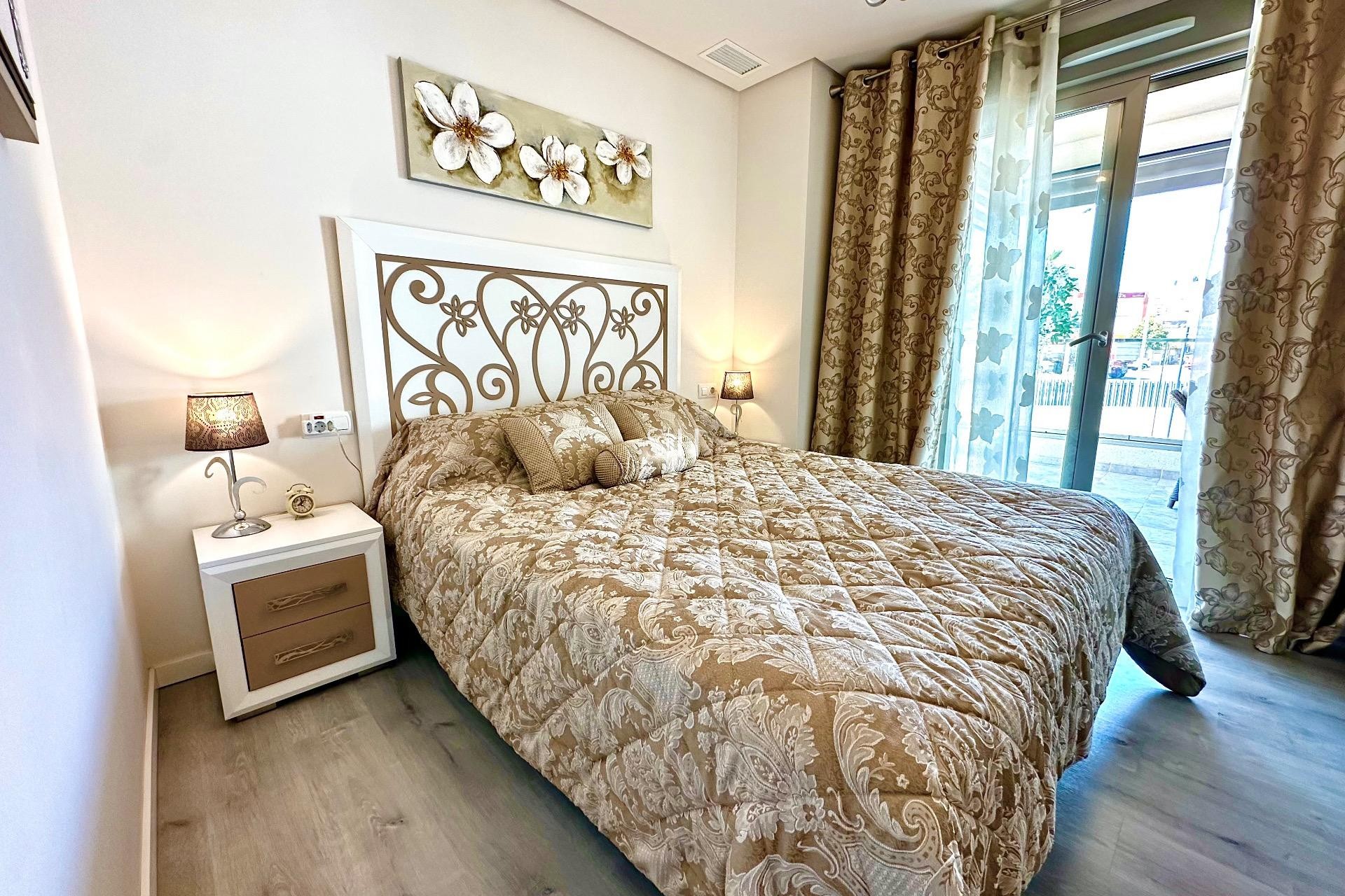 Перепродажа - Квартира / квартира - Orihuela Costa - La Zenia