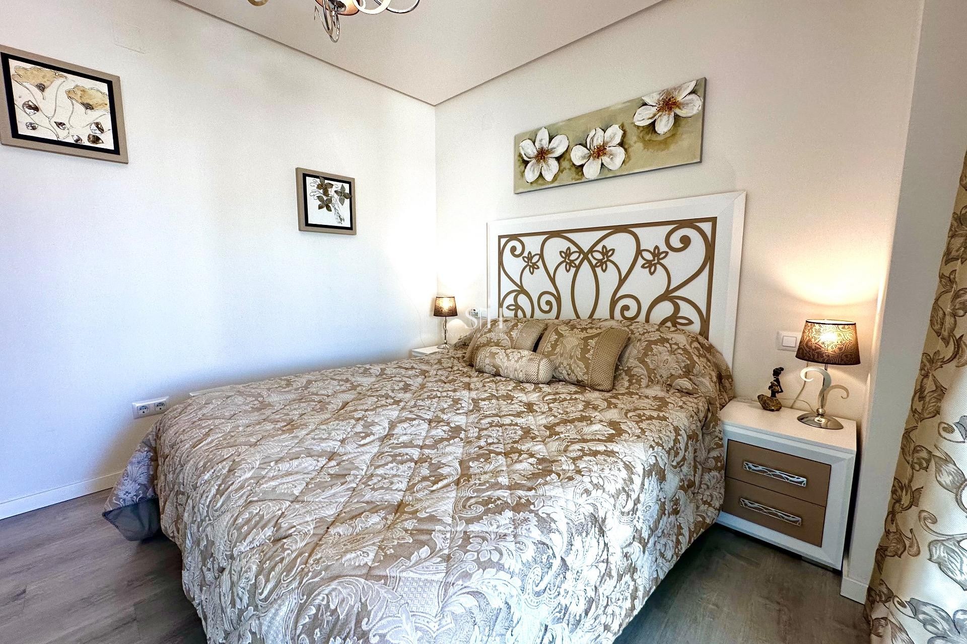 Перепродажа - Квартира / квартира - Orihuela Costa - La Zenia