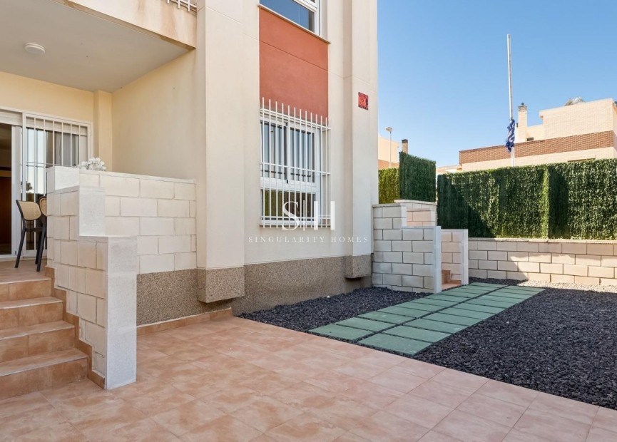 Перепродажа - Квартира / квартира - Orihuela Costa - Lomas de Cabo Roig