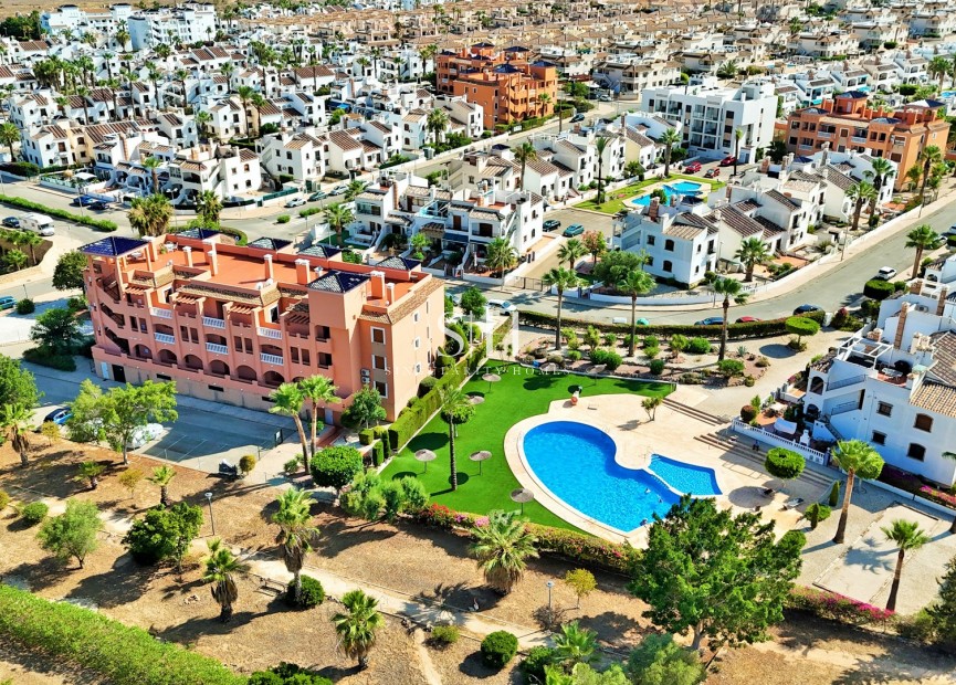 Перепродажа - Квартира / квартира - Orihuela Costa - PAU 8