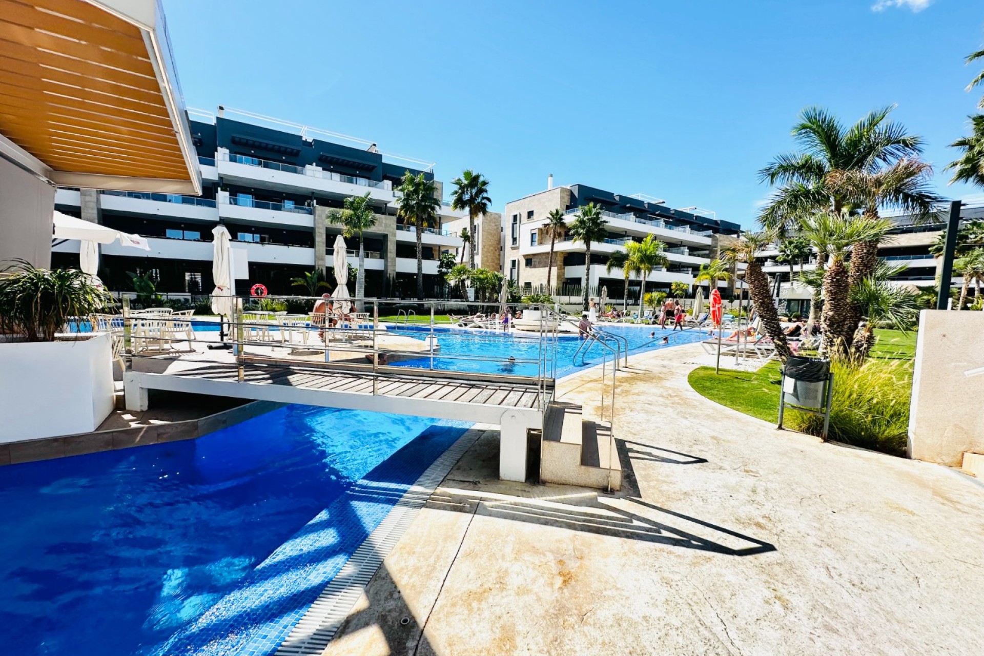 Перепродажа - Квартира / квартира - Orihuela Costa - Playa Flamenca
