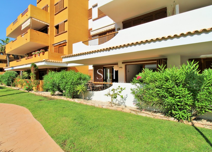 Перепродажа - Квартира / квартира - Orihuela Costa - Punta Prima