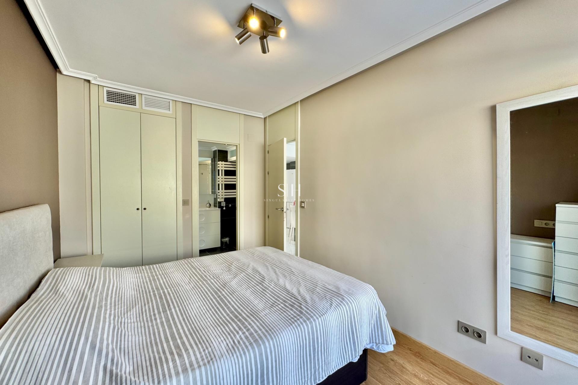 Перепродажа - Квартира / квартира - Orihuela Costa - Punta Prima