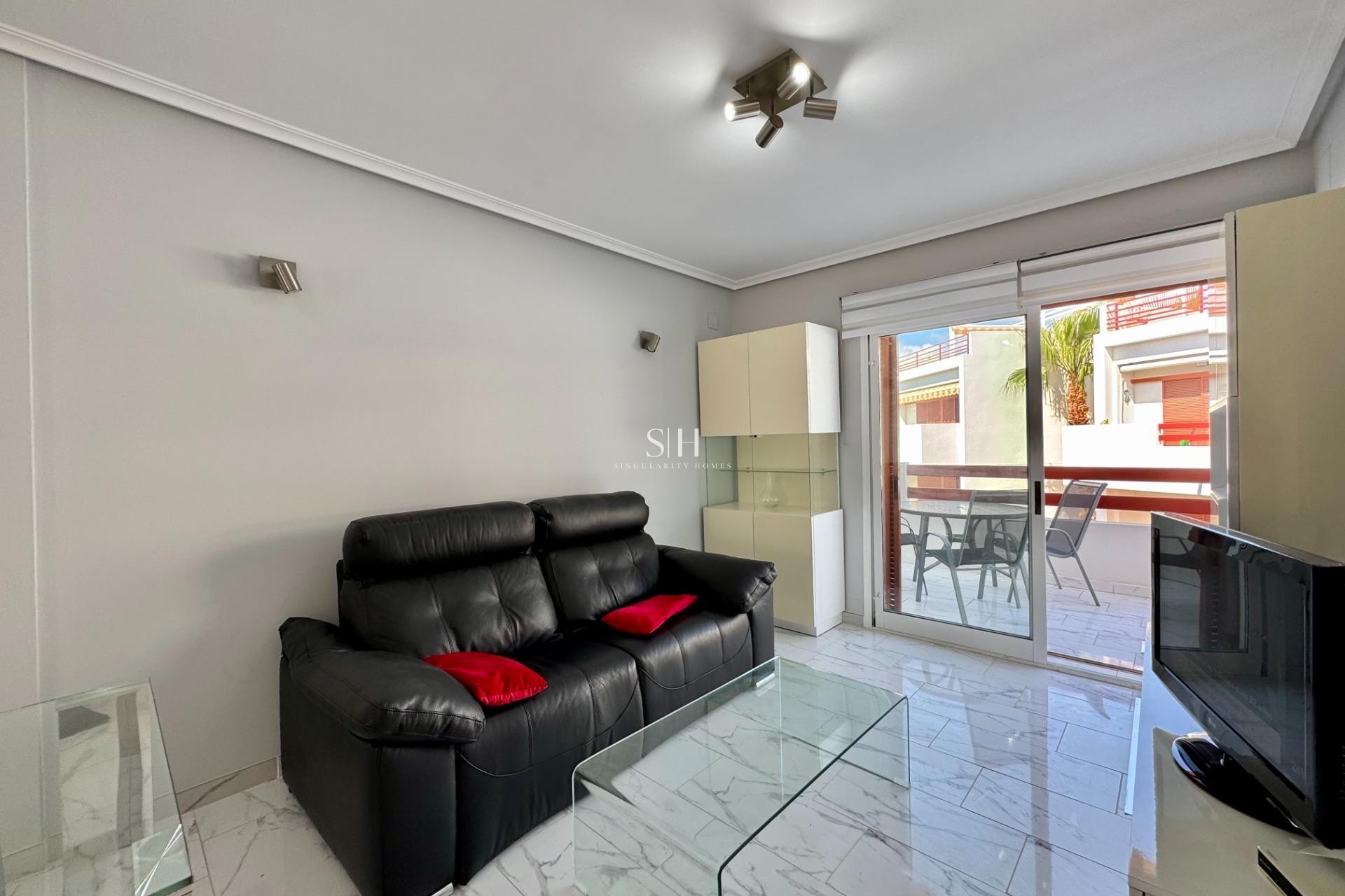Перепродажа - Квартира / квартира - Orihuela Costa - Punta Prima