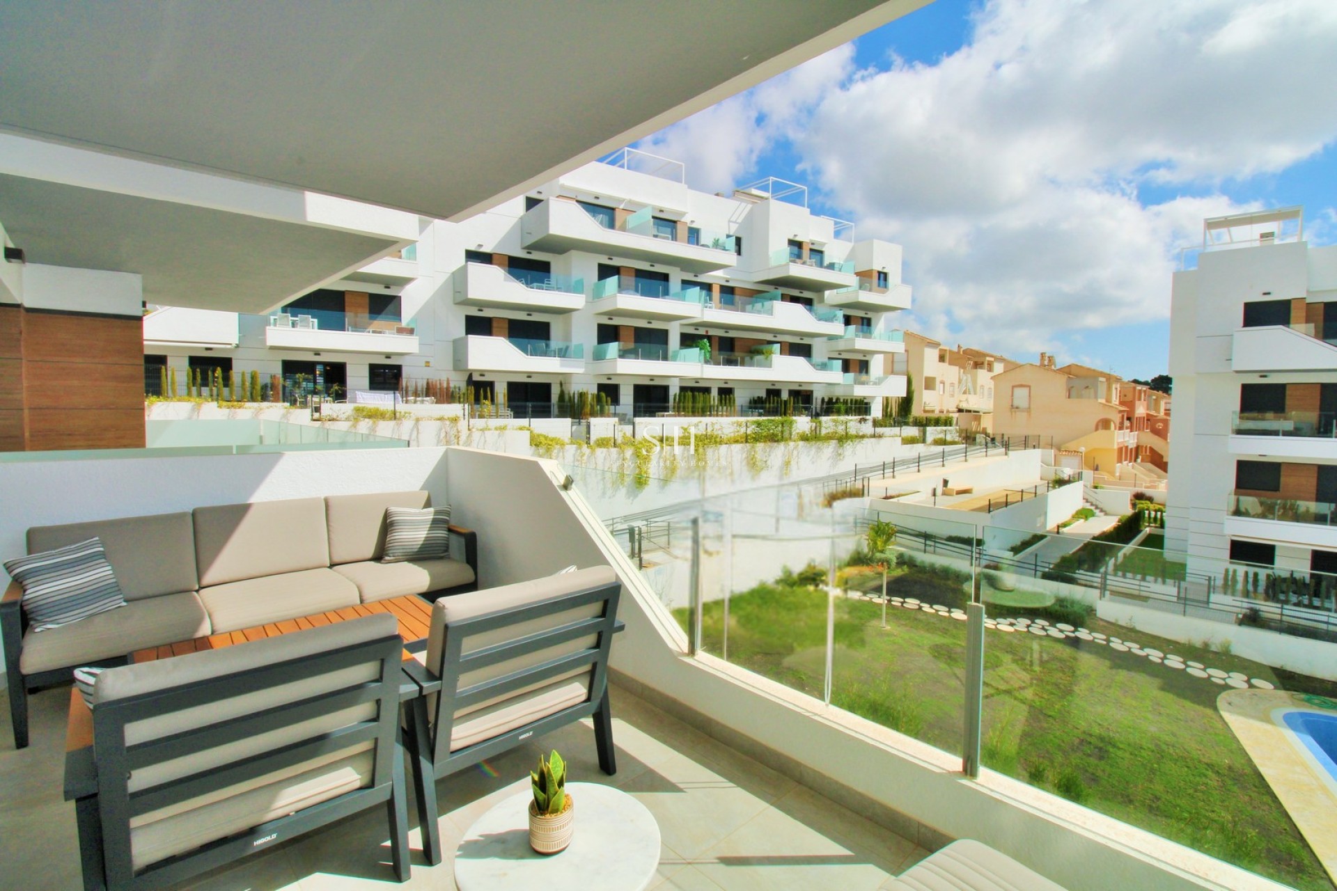 Перепродажа - Квартира / квартира - Orihuela Costa - Villamartin