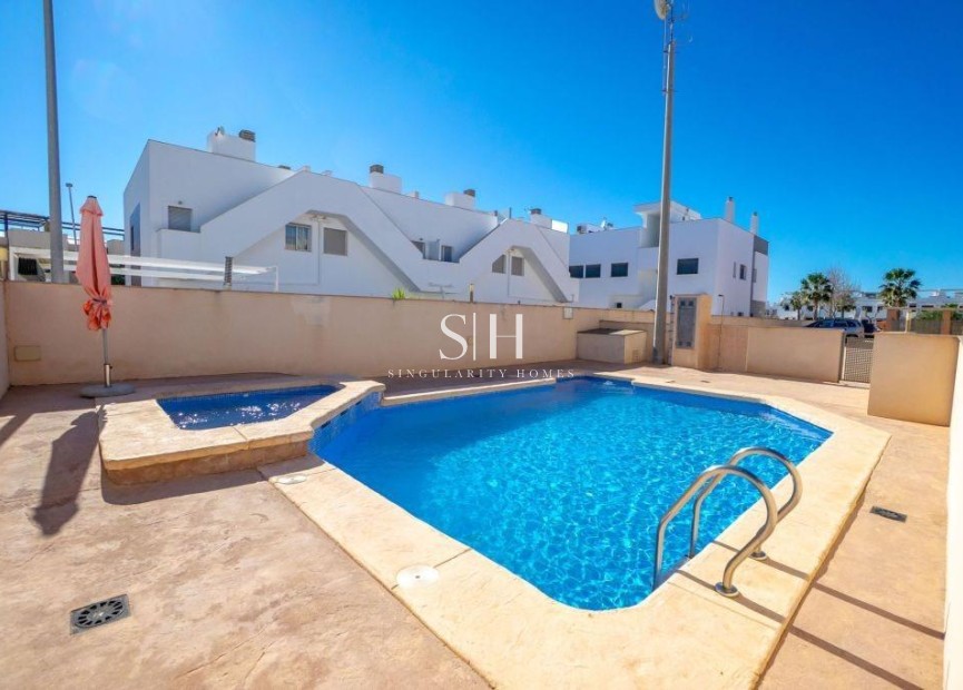 Перепродажа - Квартира / квартира - Pilar de la Horadada - Costa Blanca