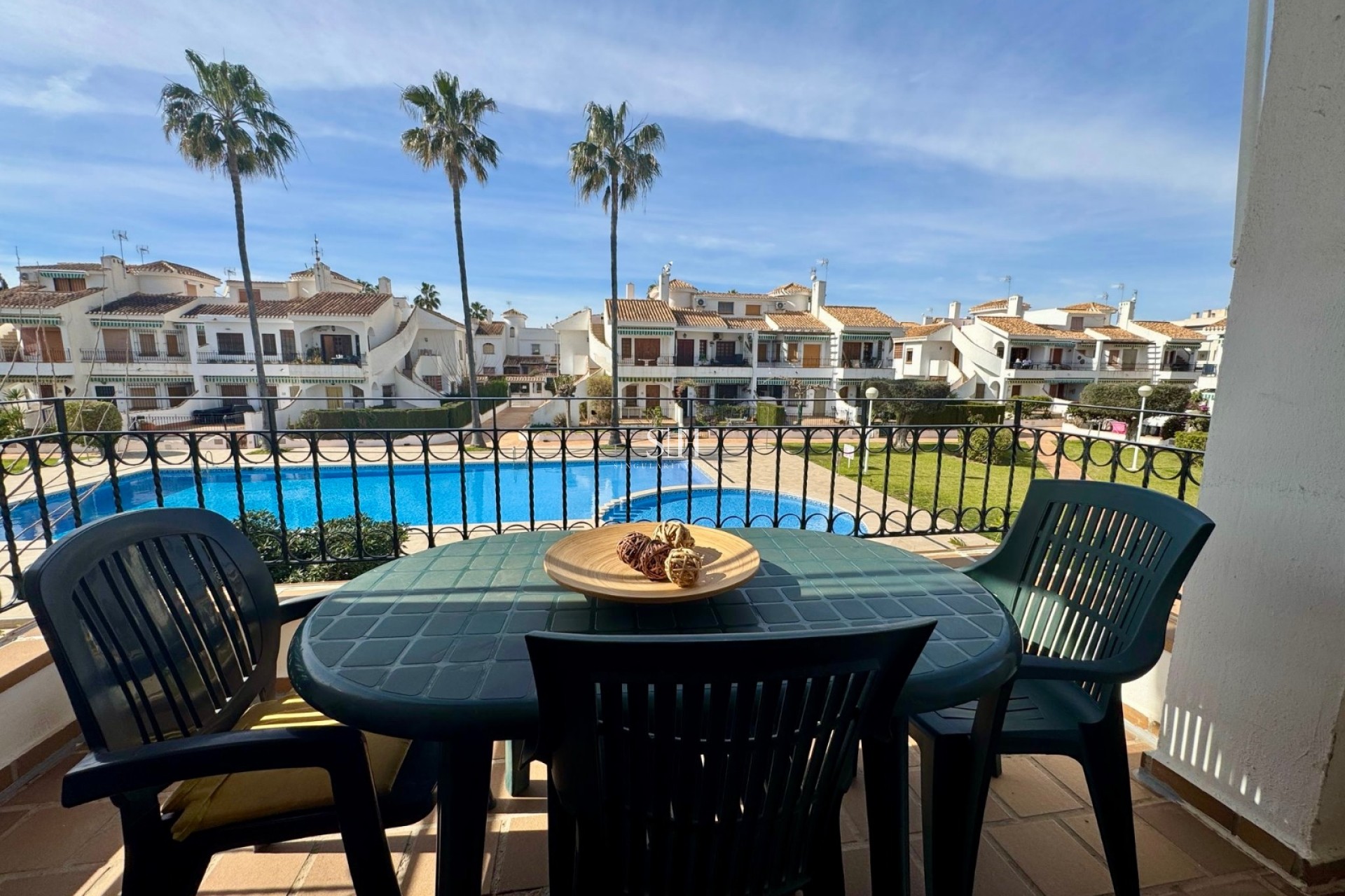 Перепродажа - Квартира / квартира - Torre de la Horadada