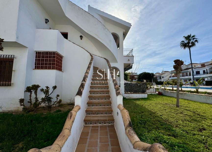 Перепродажа - Квартира / квартира - Torre de la Horadada